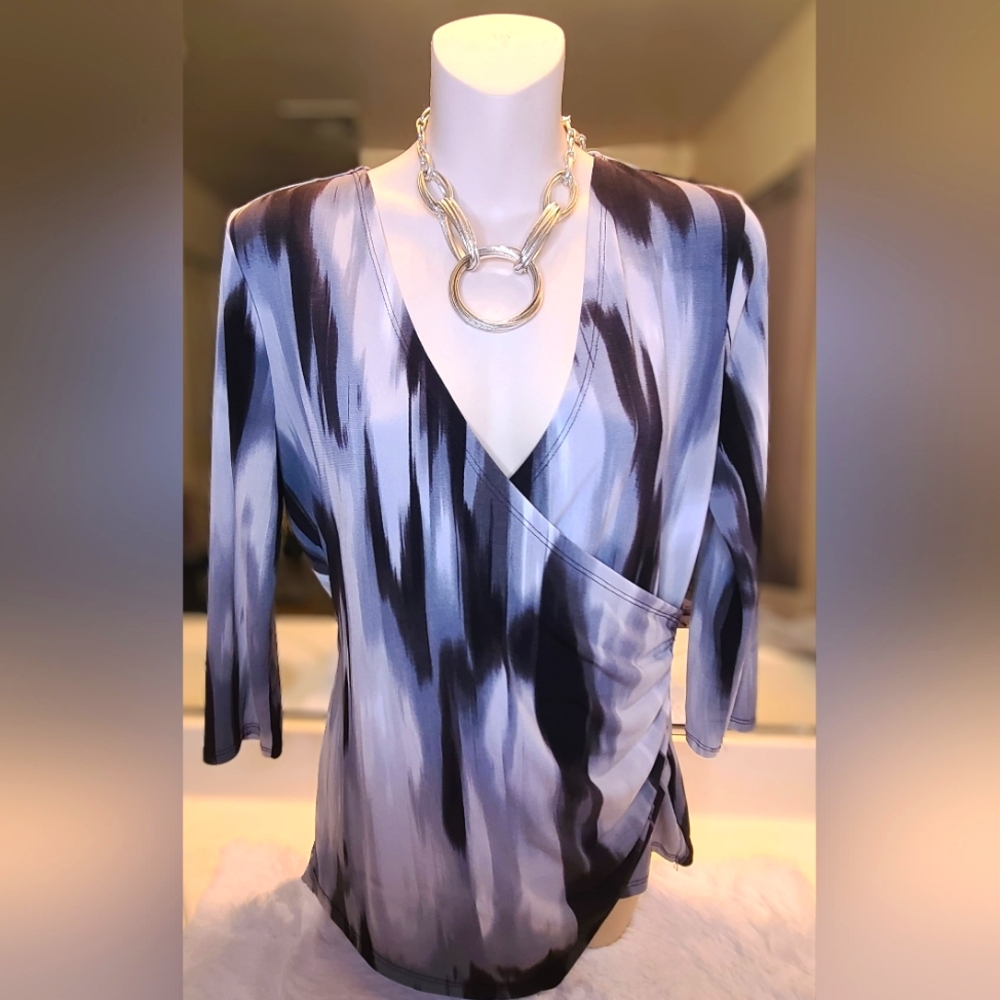 JLO Jennifer Lopez  women's size M - Picture 2 of 4